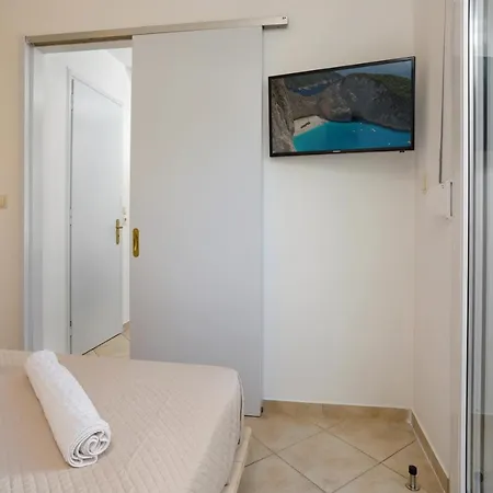Icabaru Zante House Agrilia