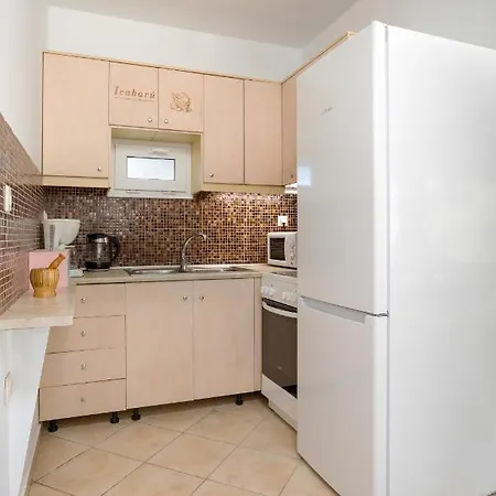 Icabaru Zante House * Agrilia