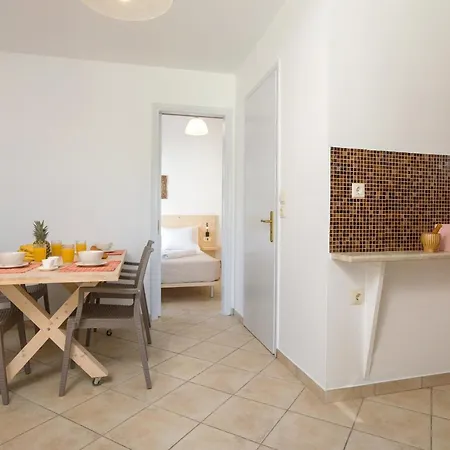 Icabaru Zante House *