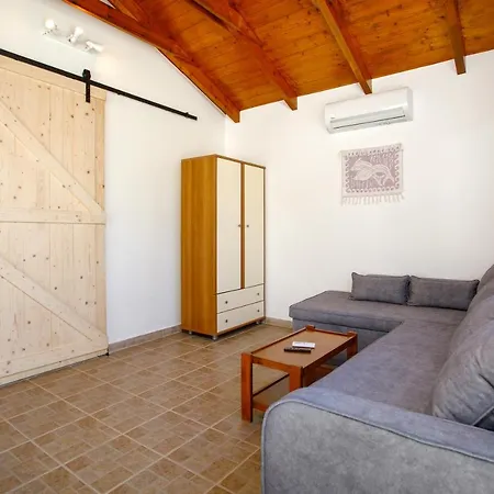 Icabaru Zante House Feriehus Agrilia